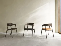 Andersen - Furniture Møbler<AC2 armchair, Smoked oak