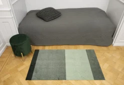 Tica Copenhagen Gulvtæpper<Løber, 67x120 cm, stripes-horizon lys/støvet og mørkegrøn