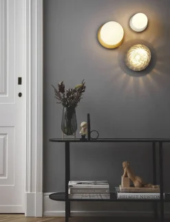Nuura Væglamper|Loftlamper<Liila 1 Large IP44 Light silver /optic
