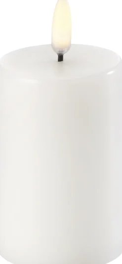 Uyuni Lys & Lysestager|Elektriske Julelys<Pillar LED Candle - Nordic White - 5 x 7,5 CM