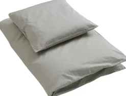 by KlipKlap Sengetøj & Lagner<Sengetøj voksen Emil stripe steel grey
