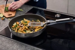 Zwilling Gryder & Pander<Simplify Stegepande, 24 cm, 18/10 rustfrit stål, Keramisk be